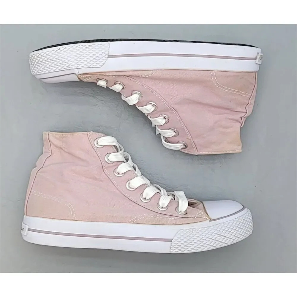 Airwalk Women's Pink Canvas High Top Sneakers Size 6 Skate Style Casual